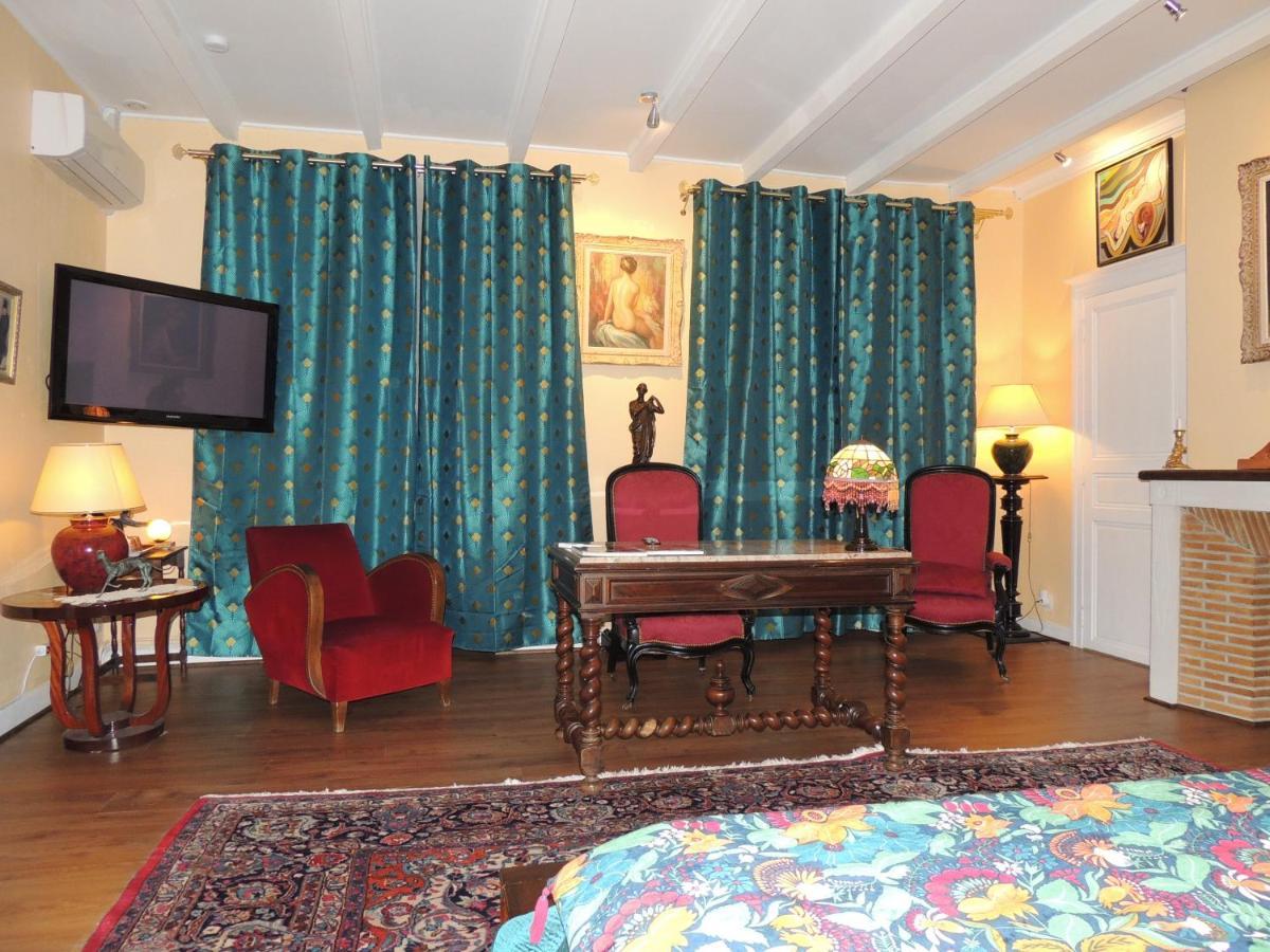 Le Jardin Des Cygnes Bed & Breakfast Pineuilh Екстериор снимка